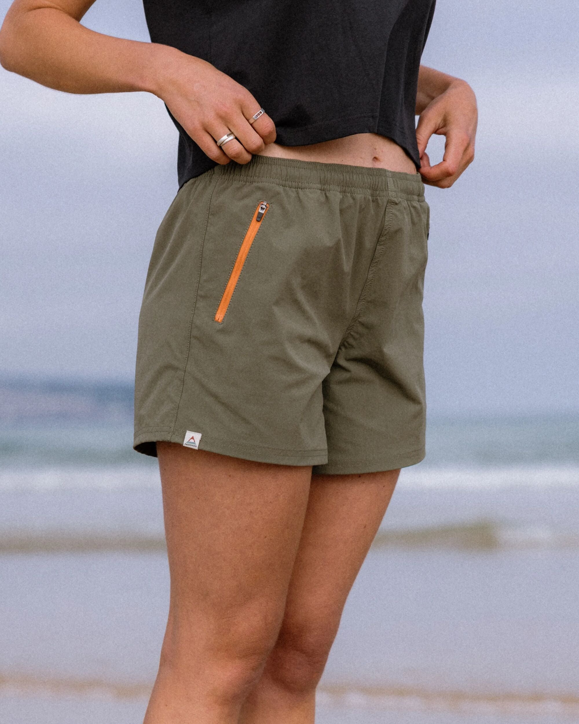 Flaris NetPlus® Beach Short - Dusty Olive - Lifestyle