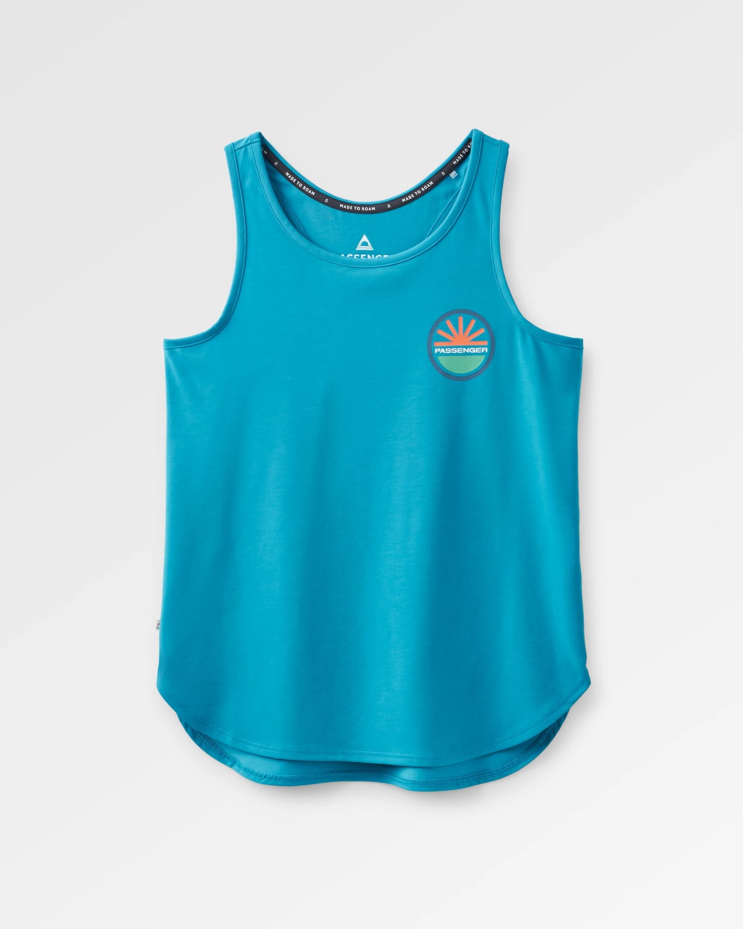 Chase The Light Active Vest - Bluejay - Flatlay