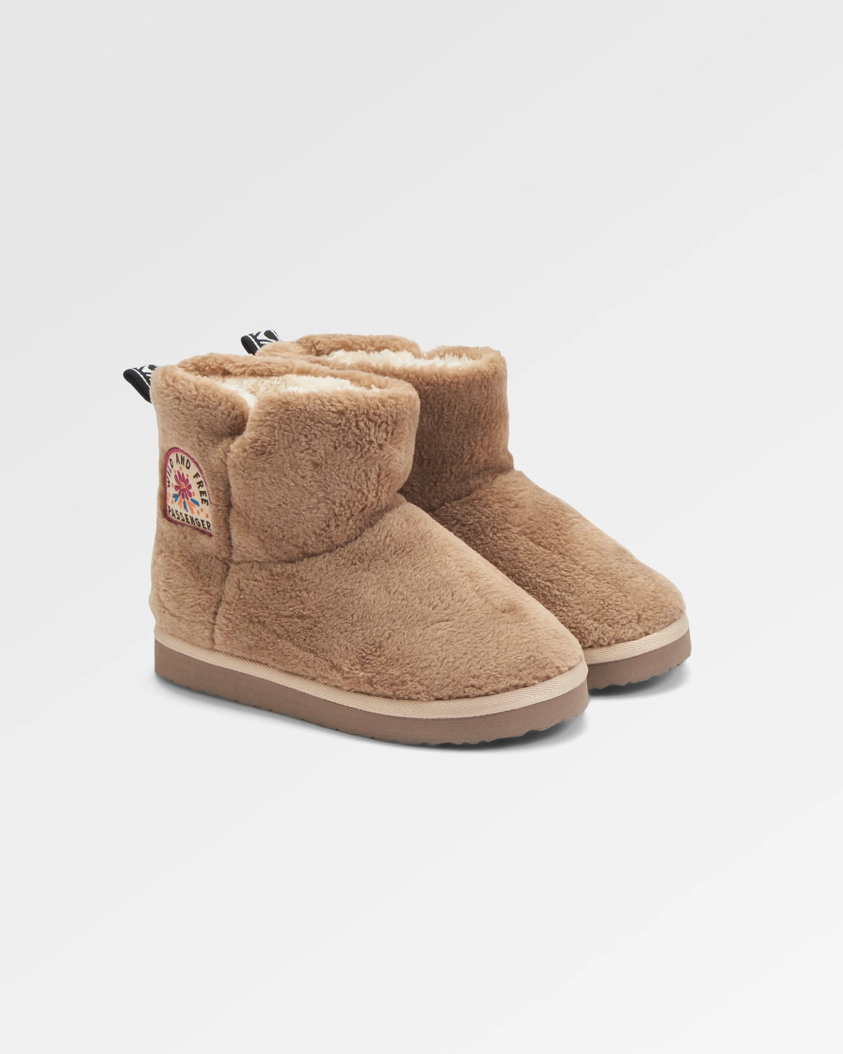 Hideaway Hut Sherpa Fleece Slipper - Biscuit - Flatlay