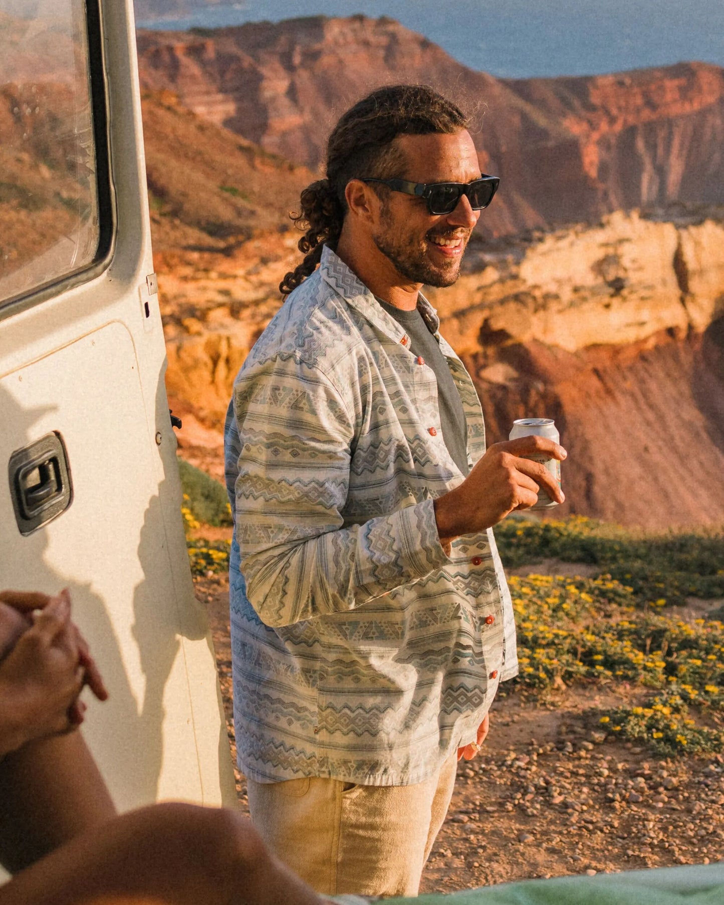 Amboro Organic Cotton Shirt - Mono Geo Birch - Lifestyle