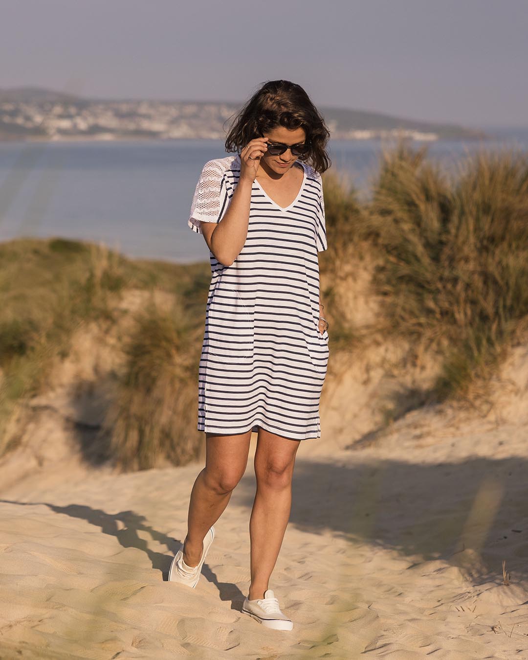 Olive Oversized T-Shirt Dress Navy Stripe – Passenger Olive Oversized T-Shirt Dress Navy Stripe – Passenger
