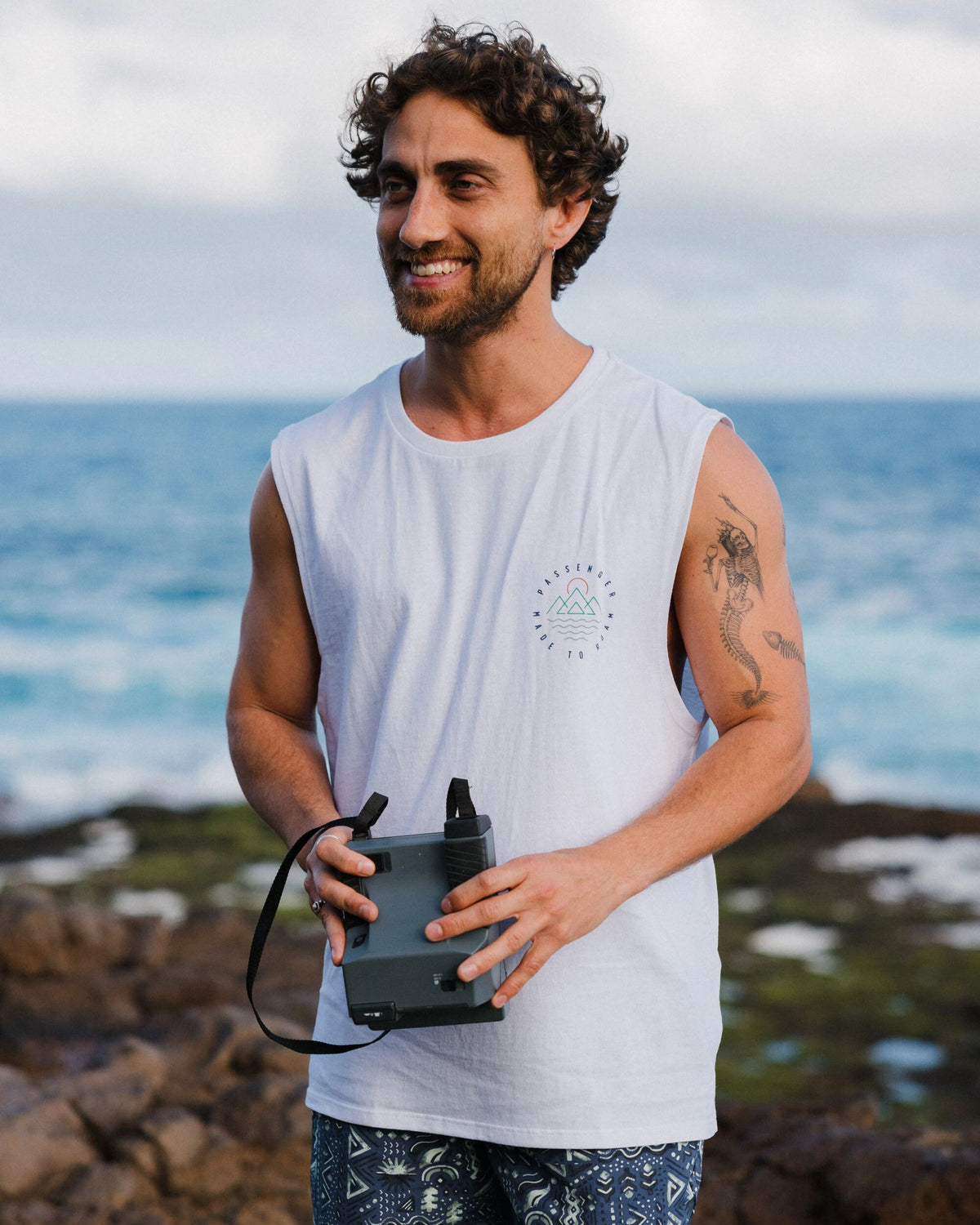 Escapism Vest - White - Lifestyle