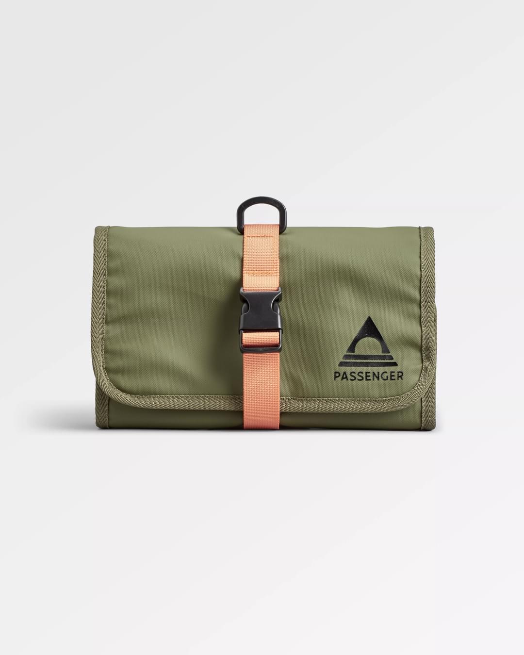 Drop Recycled Wash Kit - Khaki - Flatlay