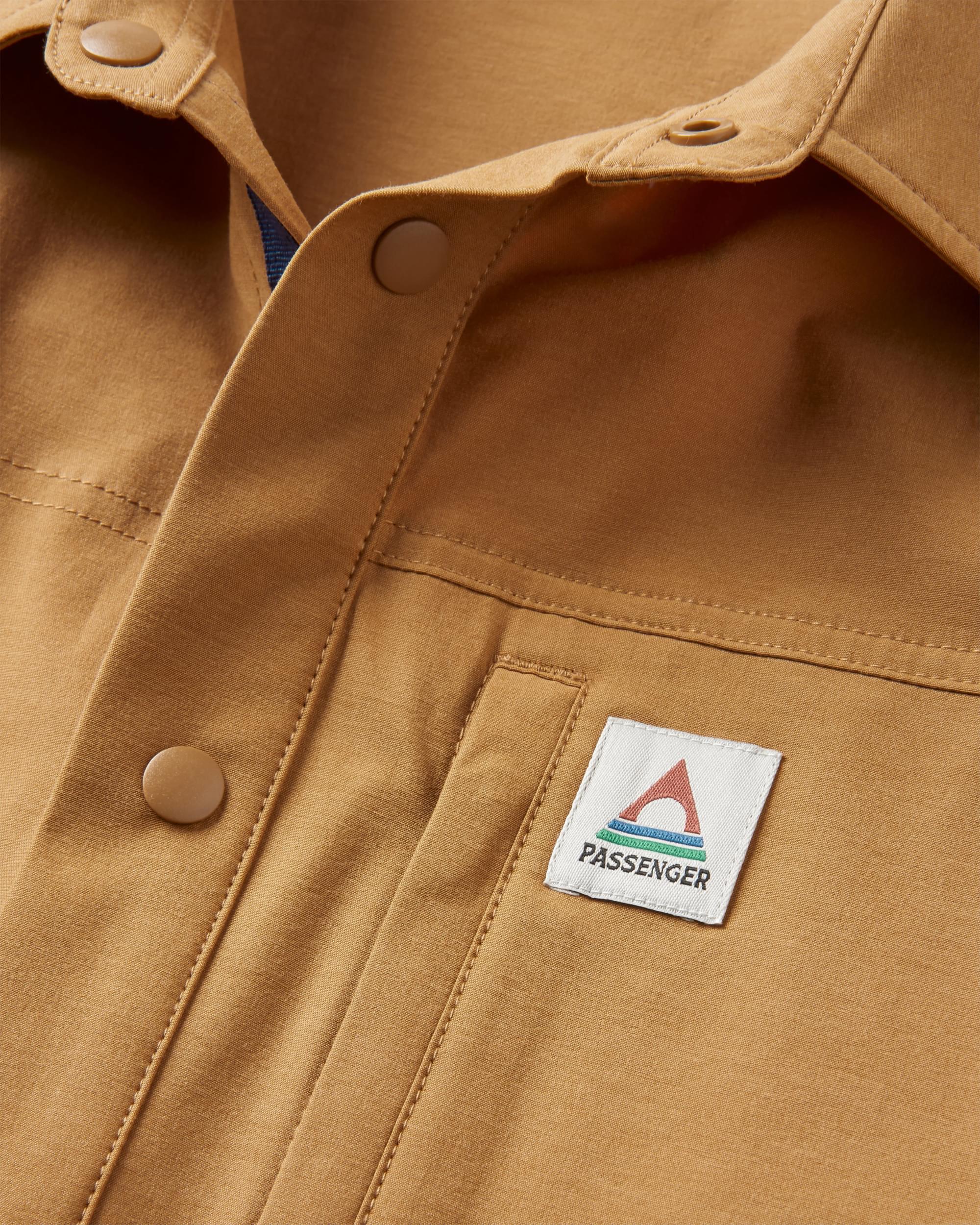 Traveller Stretch Shirt - Coconut - Flatlay