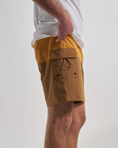 Cutback NetPlus® 17" Boardshort - Spruce Yellow/Toffee - Studio Model