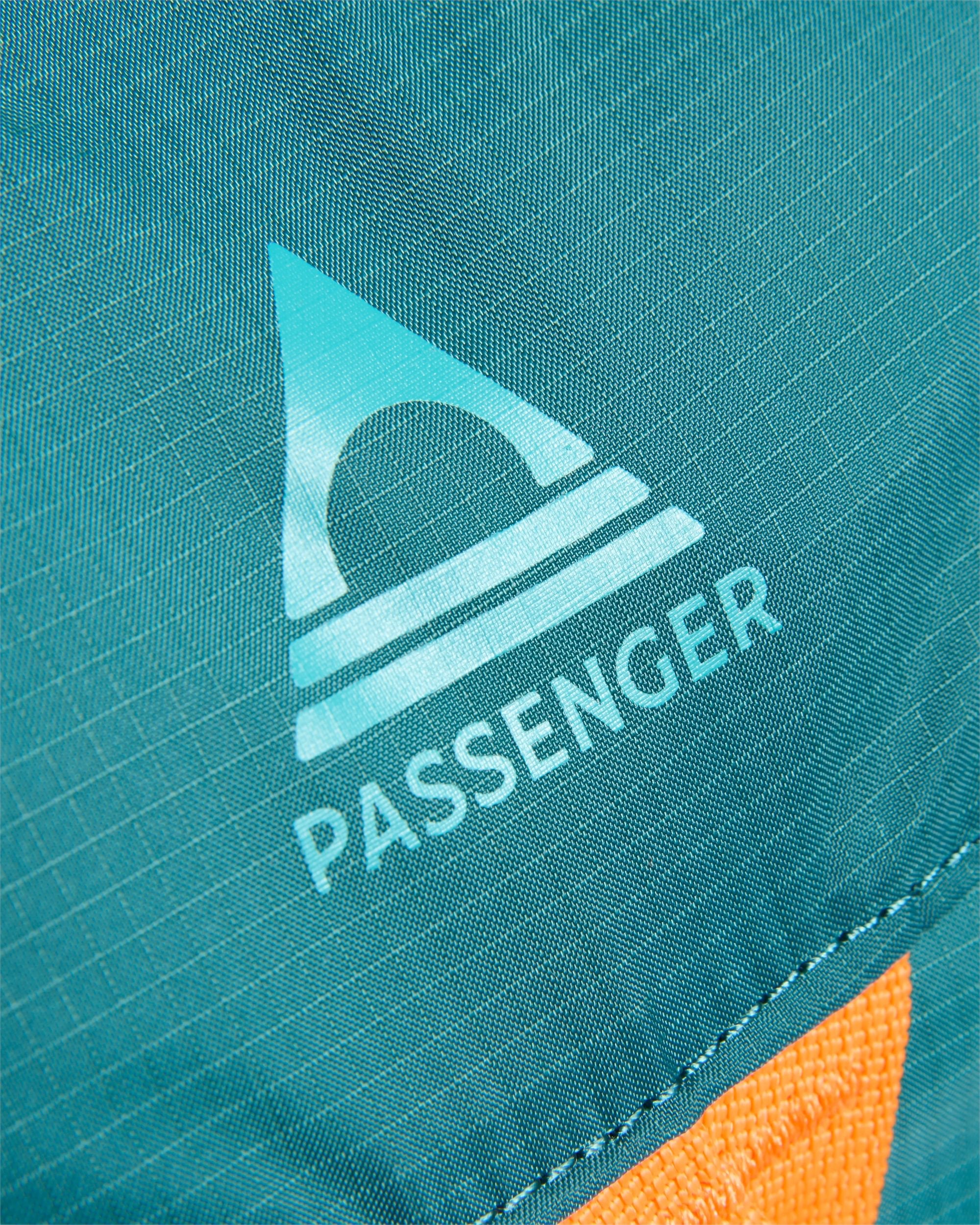 Travelscape Light Backpack - Mediterranean/ Ocean Teal - Flatlay