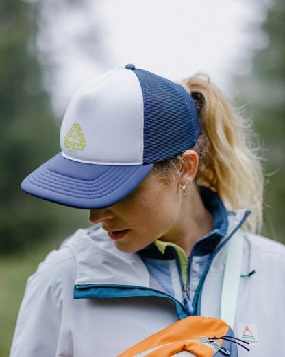 Womens_Trail Active Trucker Cap - Rich Navy