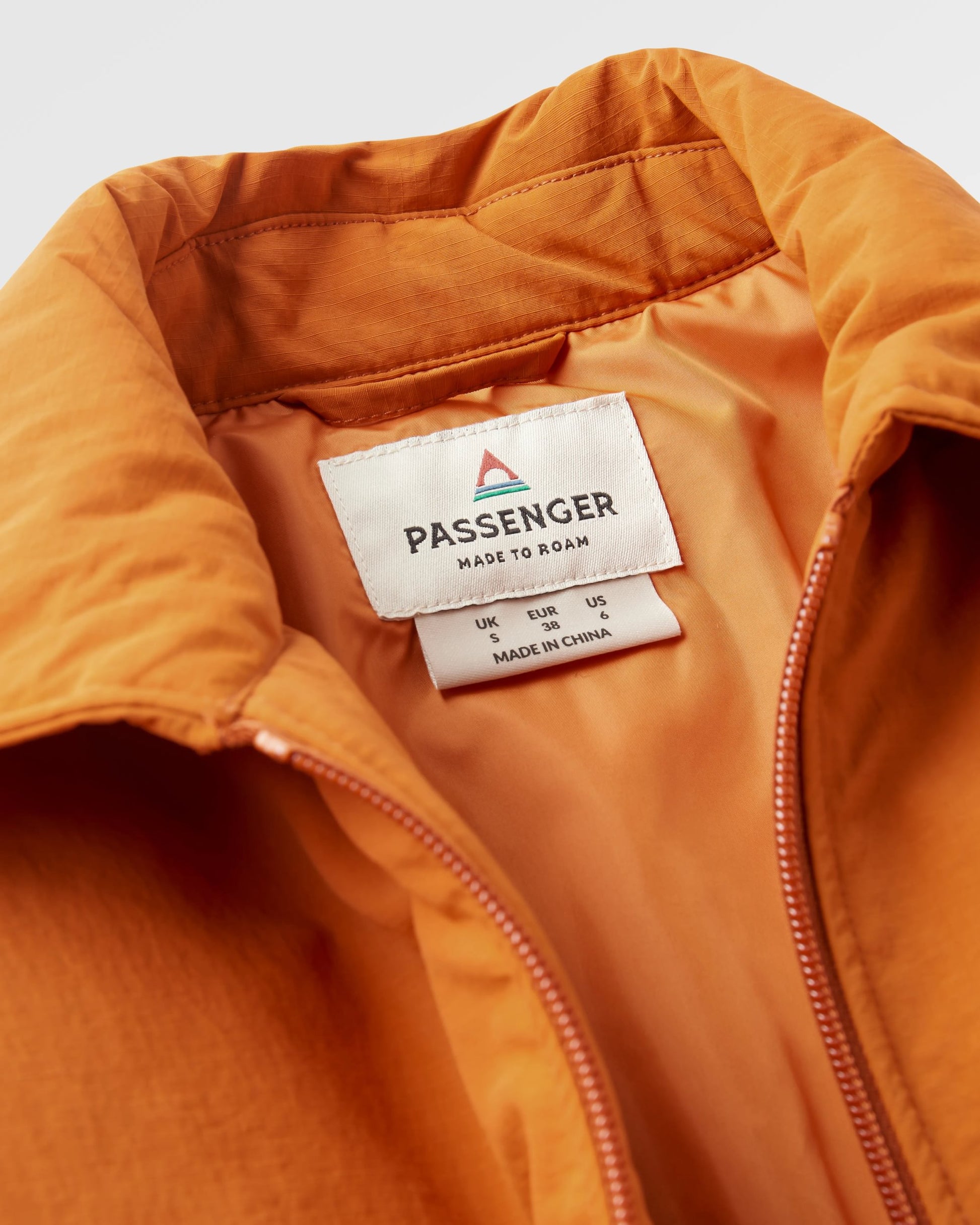 Tasi Recycled Insulated Jacket - Sunset Orange