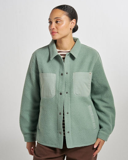 Rappel Sherpa Oversized Shirt - Pistachio - Studio Model