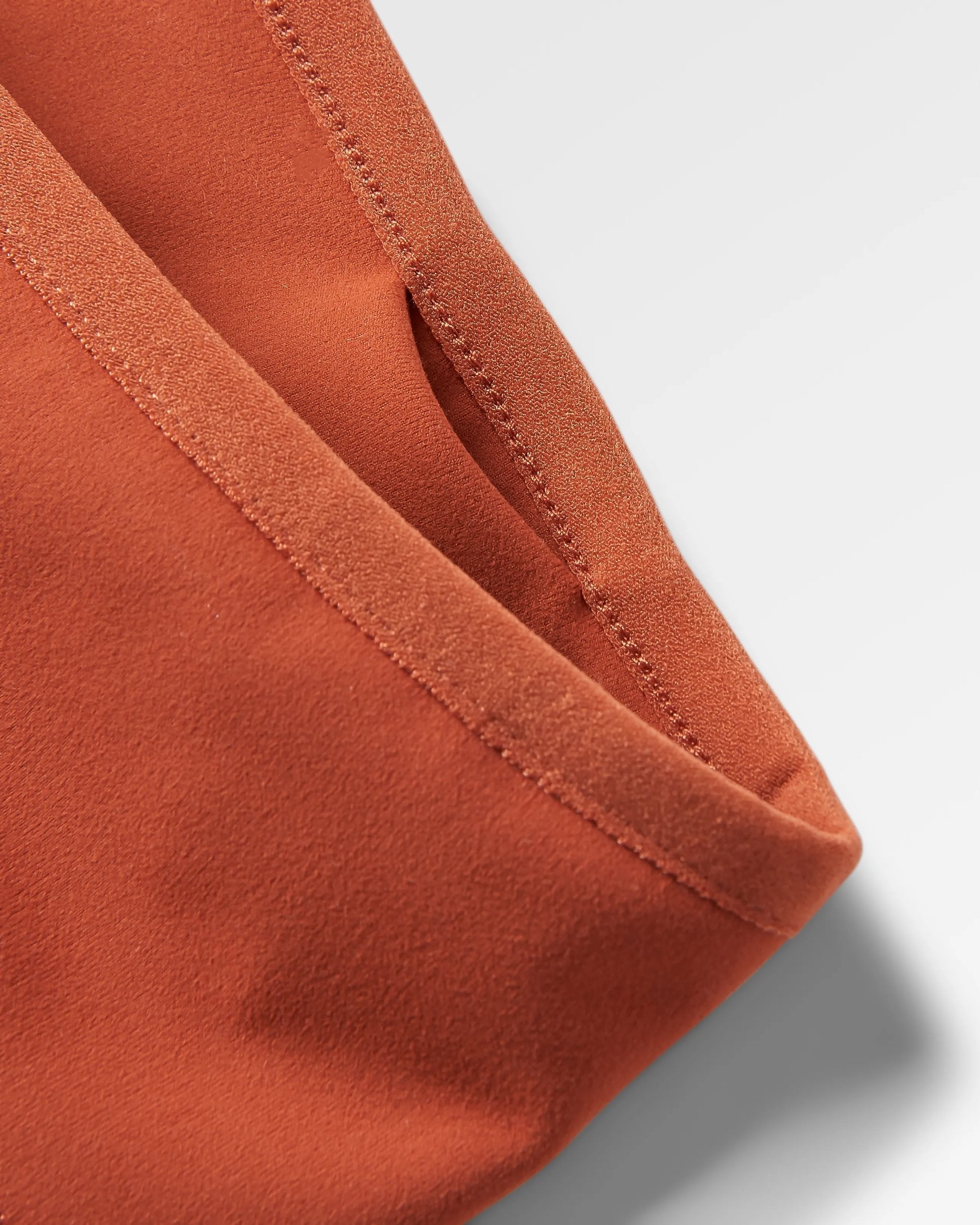 Mantra Recycled Active Short - Baked Clay - Flatlay