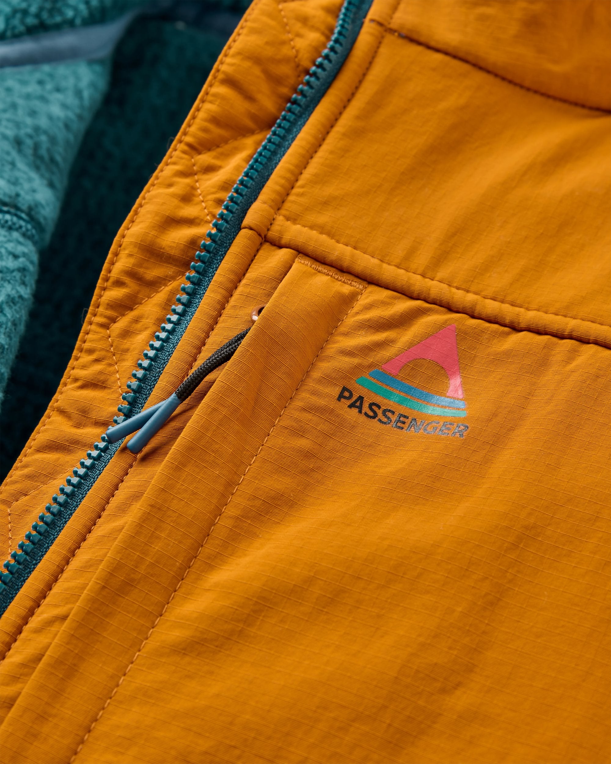 Venturescape Men's Recycled Fleece - Retro Orange/Tidal Blue - Flatlay