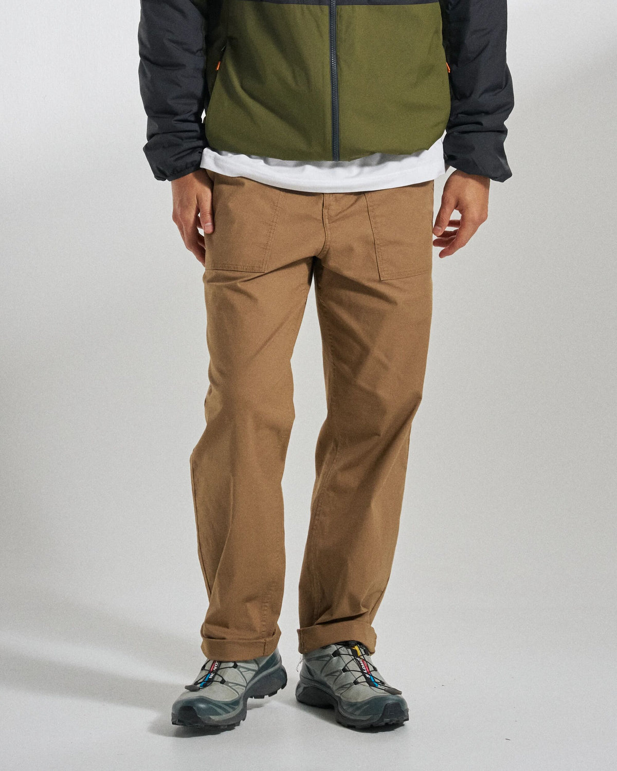 Kimmer Ripstop Cotton Trouser - Caramel Brown - Studio Model
