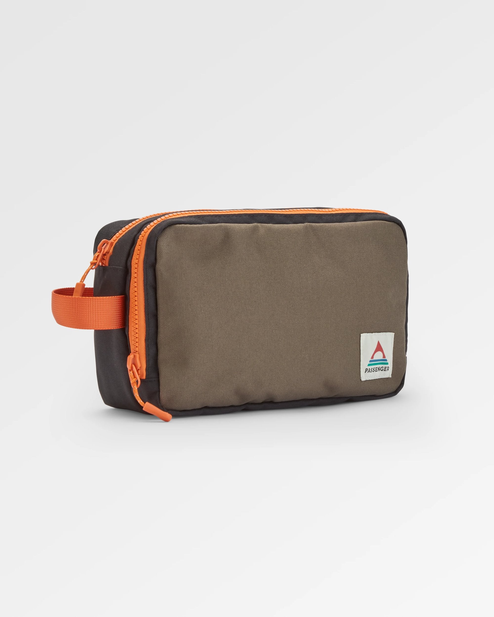 Travel Recycled Wash Kit - True Black/ Khaki - Flatlay
