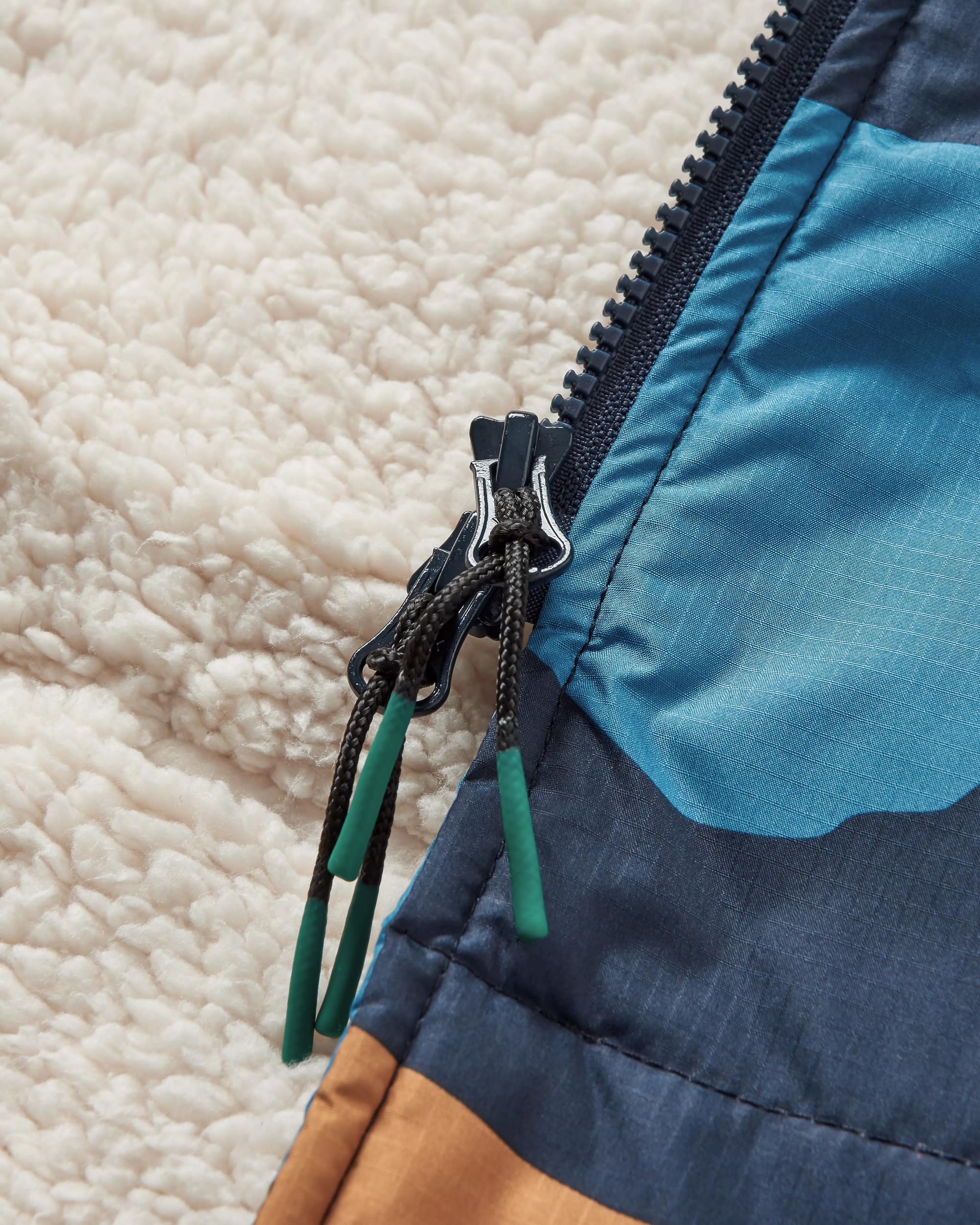 Waves Recycled Sherpa Lined Changing Robe - Scenic Navy - Flatlay