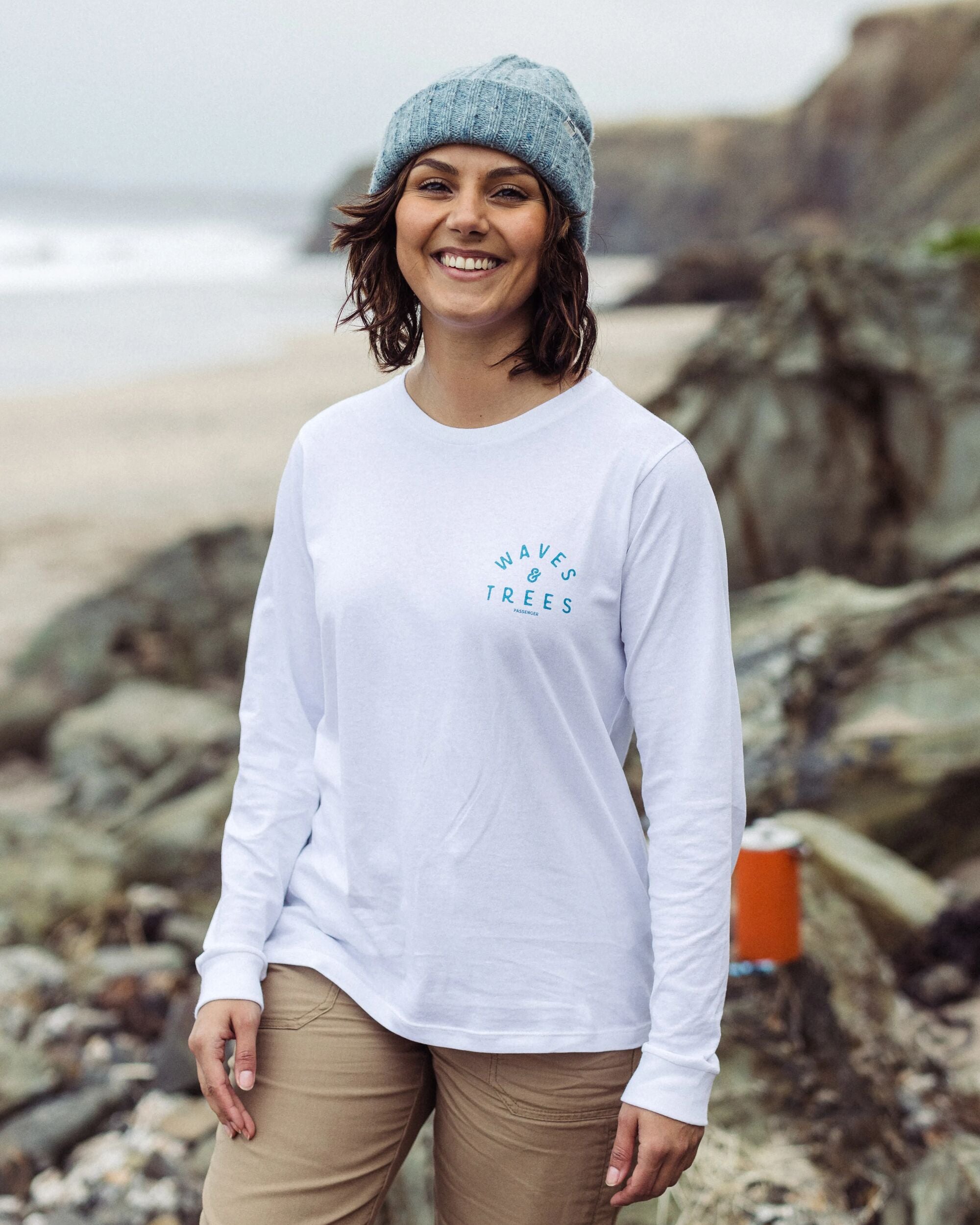 Penida Recycled Cotton LS T-Shirt - White - Lifestyle