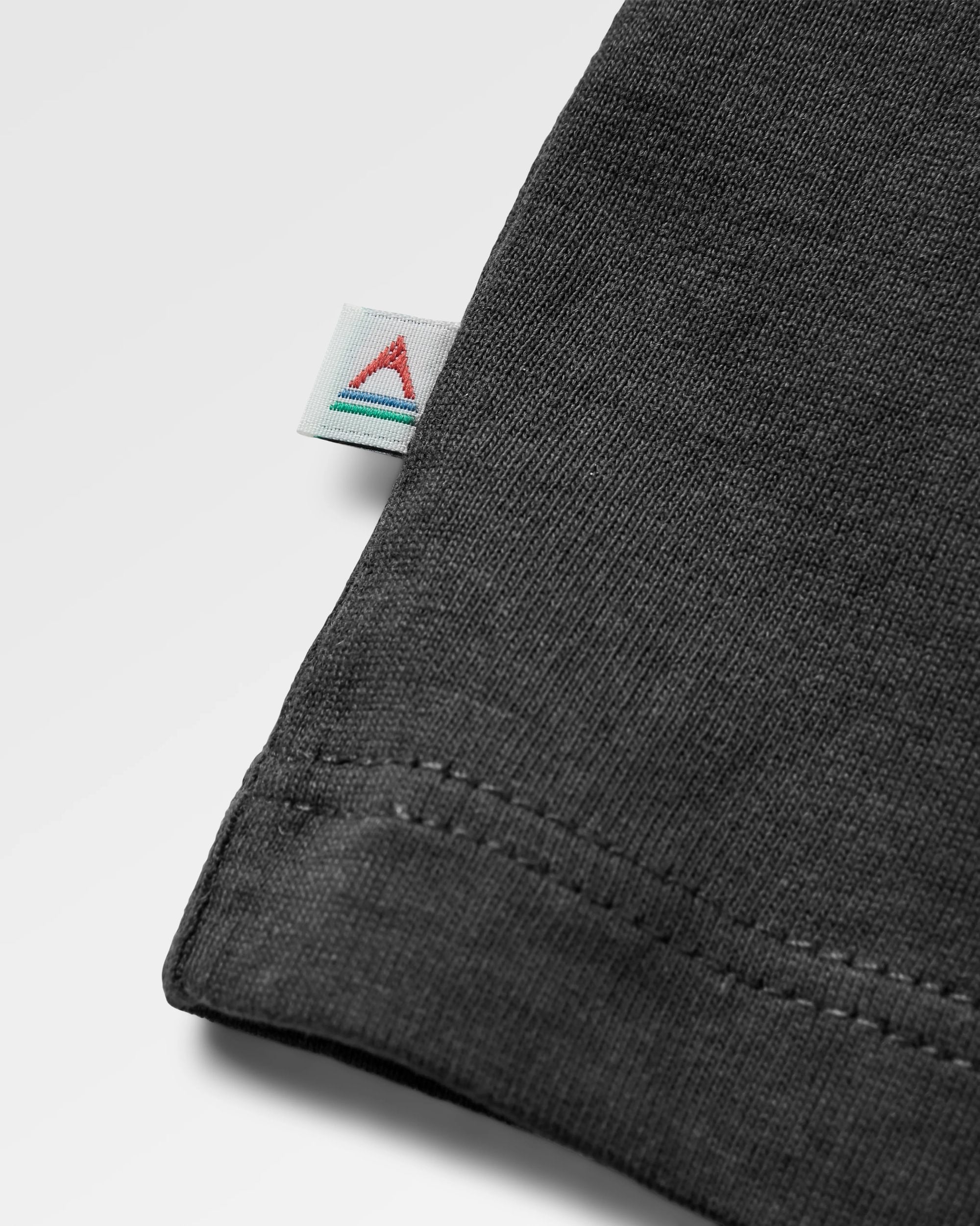 Roam Slow Men's Recycled Cotton LS T-Shirt - Black - Flatlay