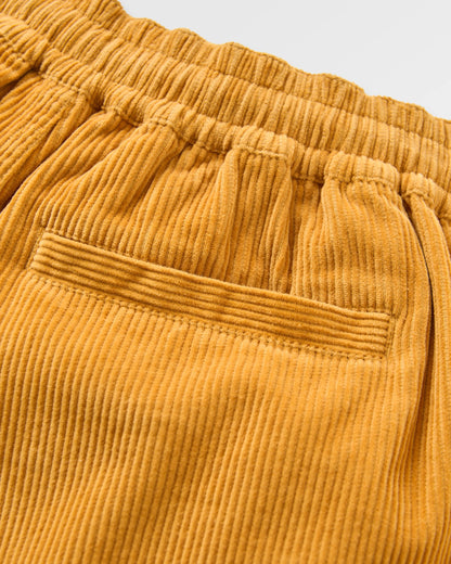 Avian Organic Cord Short 2.0 - Spruce Yellow - Flatlay