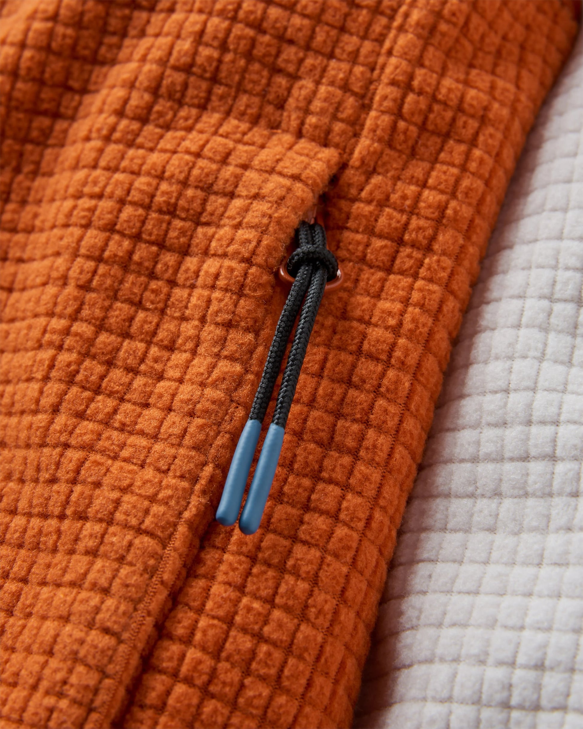 Off Trail Recycled Grid Polar Fleece - Birch/Sunset Orange