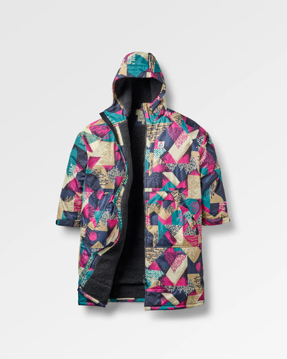 Waves Recycled Sherpa Lined Changing Robe - Mosaic Mountain Charcoal - Flatlay