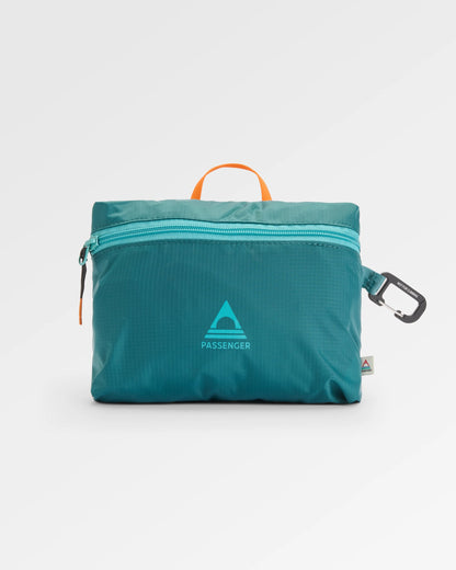 Travelscape Light Backpack - Mediterranean/ Ocean Teal - Flatlay