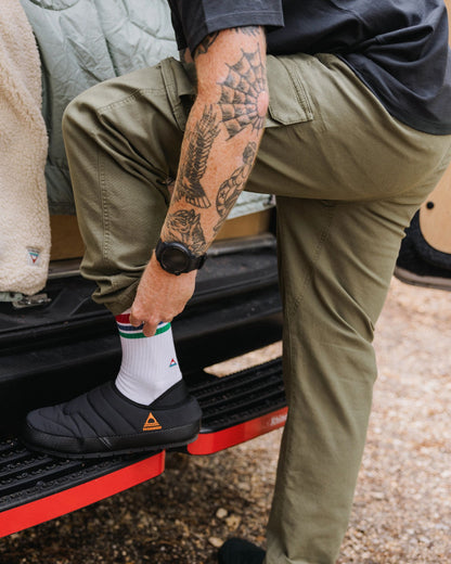 Lakeside Cargo Cotton Trouser - Dusty Olive - Lifestyle