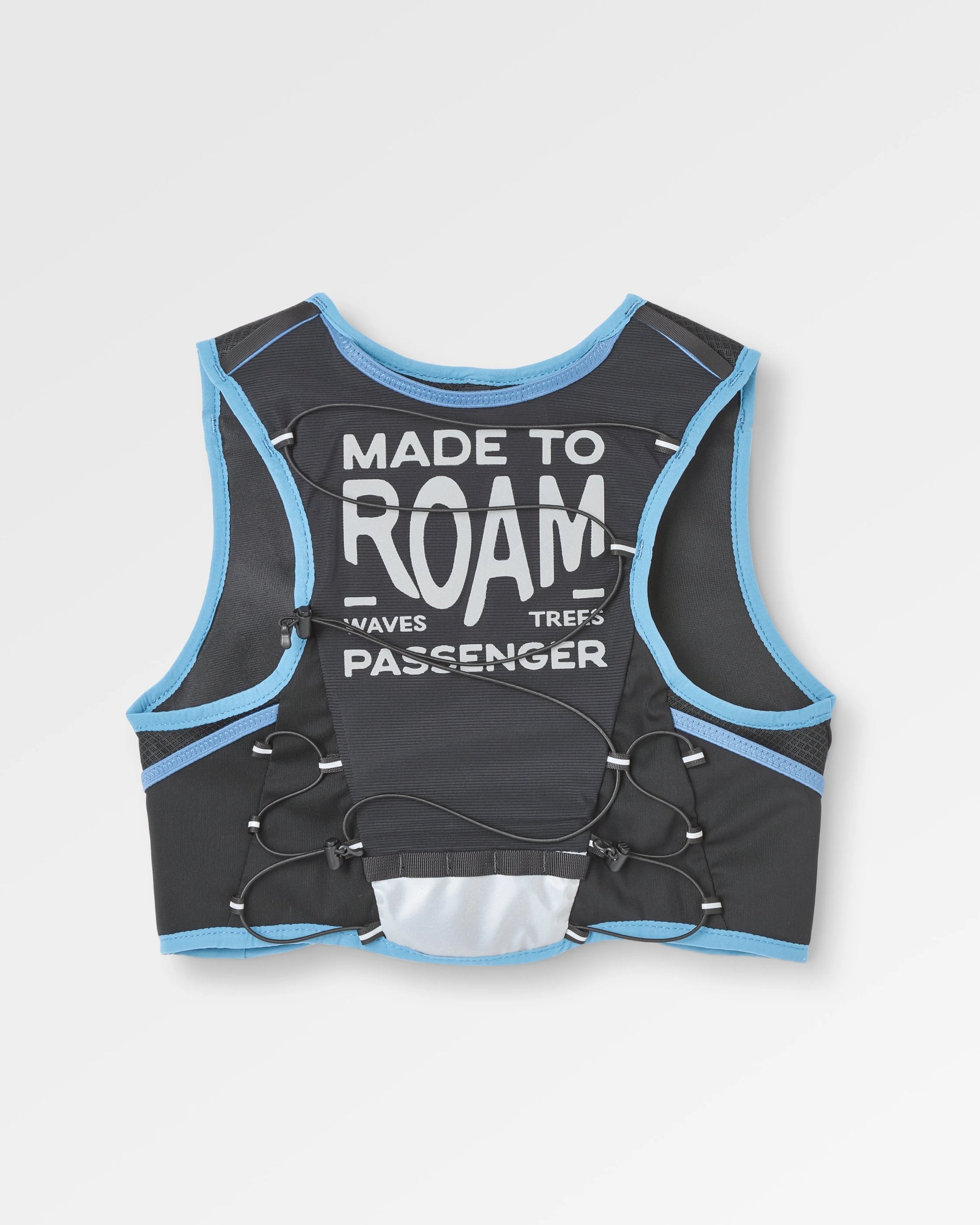 Traverse Trail Vest - Black - Flatlay