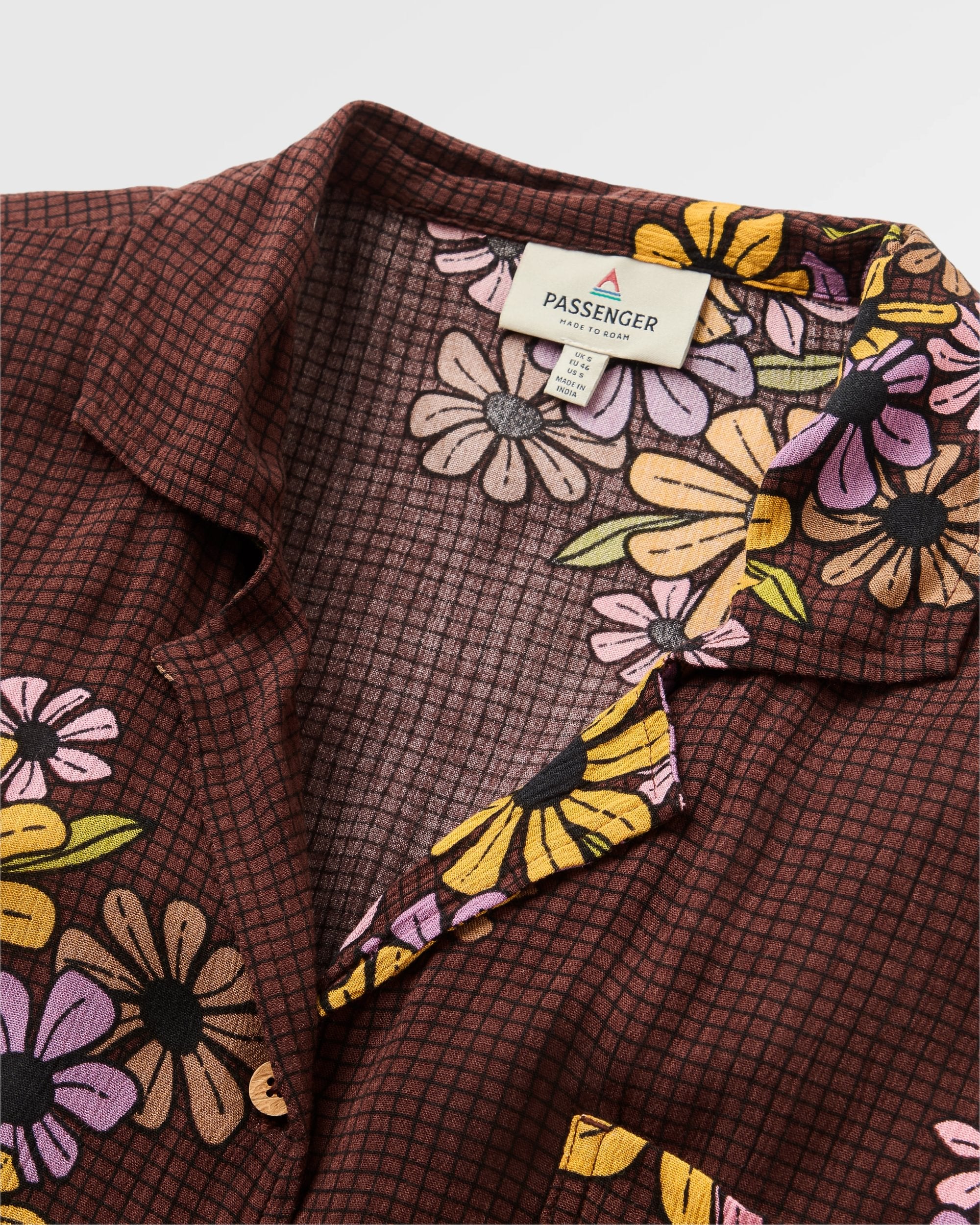 Arden Short Sleeve Shirt Eco Vero - Floral Grid Espresso - Flatlay