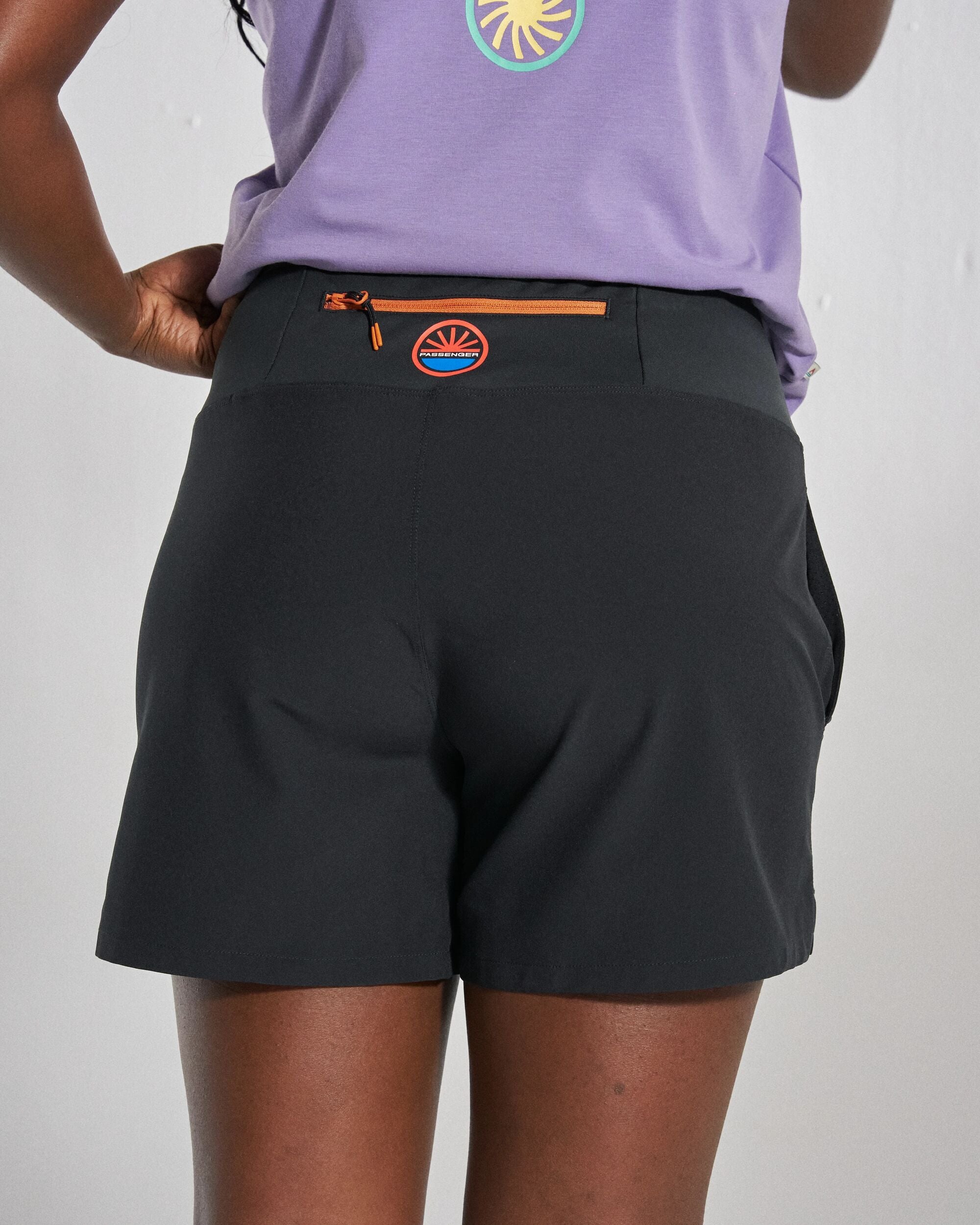 Roundtrip Trail Short 5" - Black - Studio Model