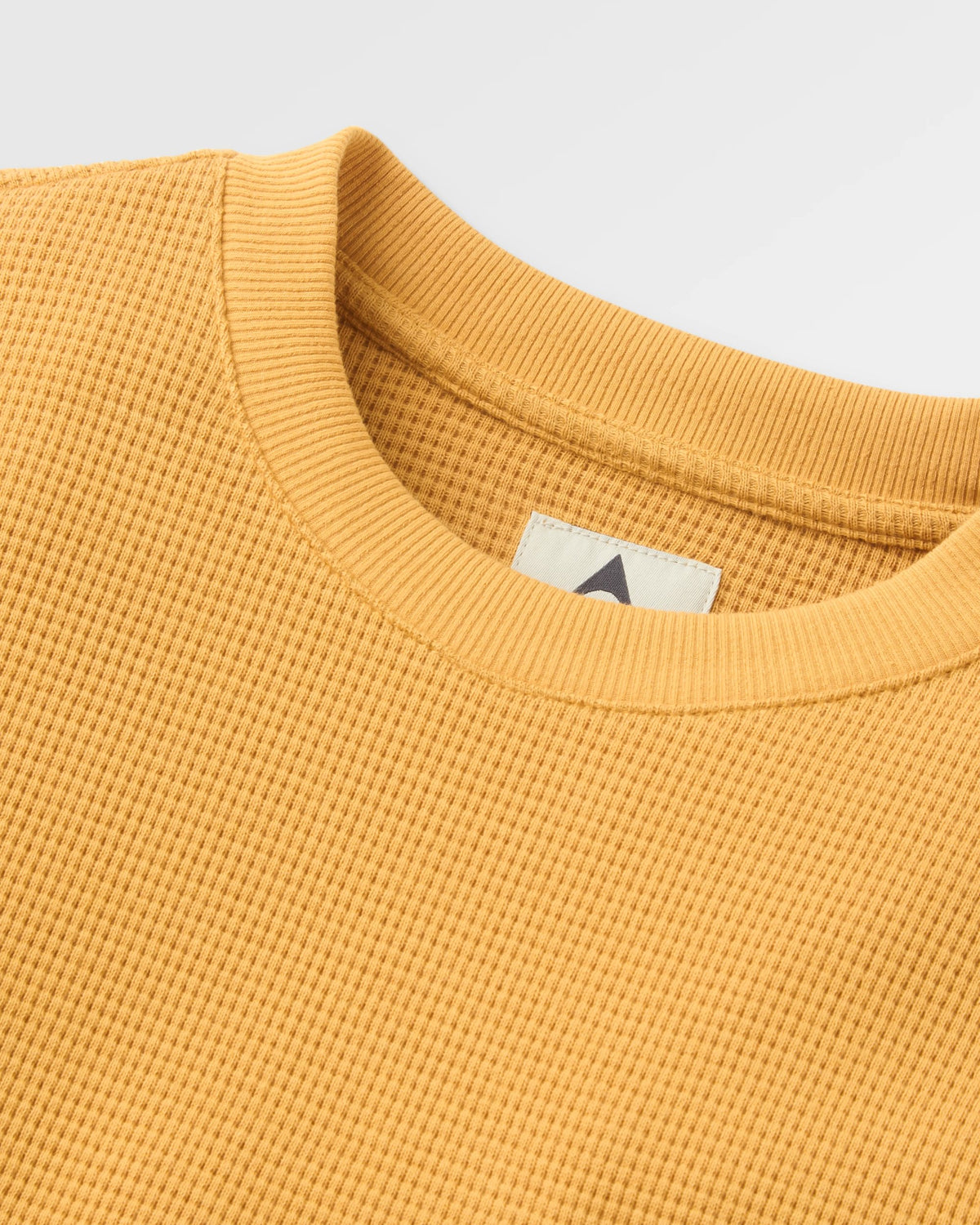 Rincon LS T-Shirt - Spruce Yellow - Flatlay