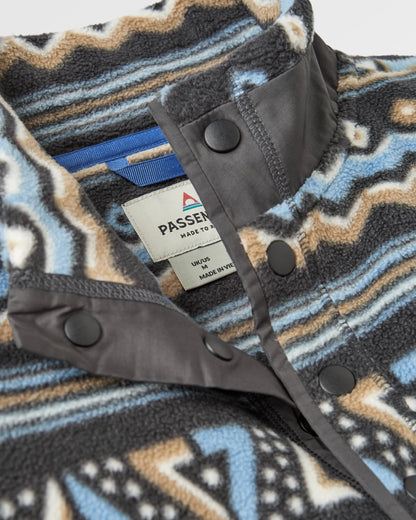 Take It Easy Polar Fleece - Geo Stripe Faded Black  - Flatlay