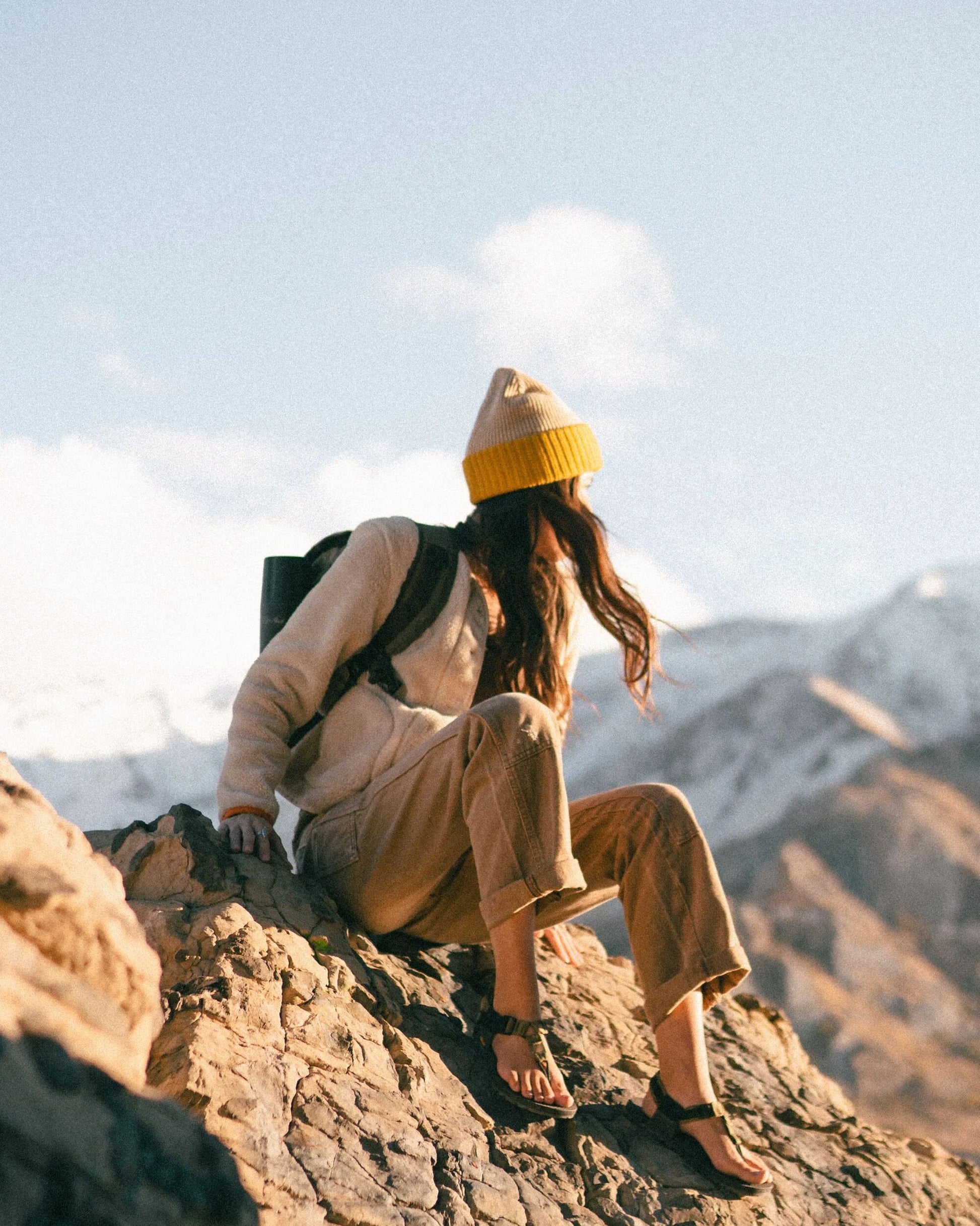 Womens_Outlook Recycled Beanie - Mustard Yellow/Steel Grey