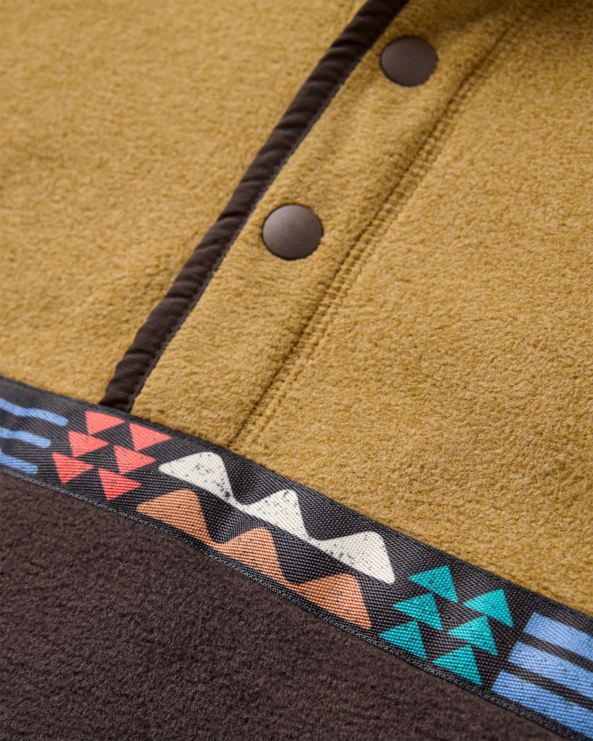 Woodlander Polar Fleece - Caramel/Espresso - Flatlay