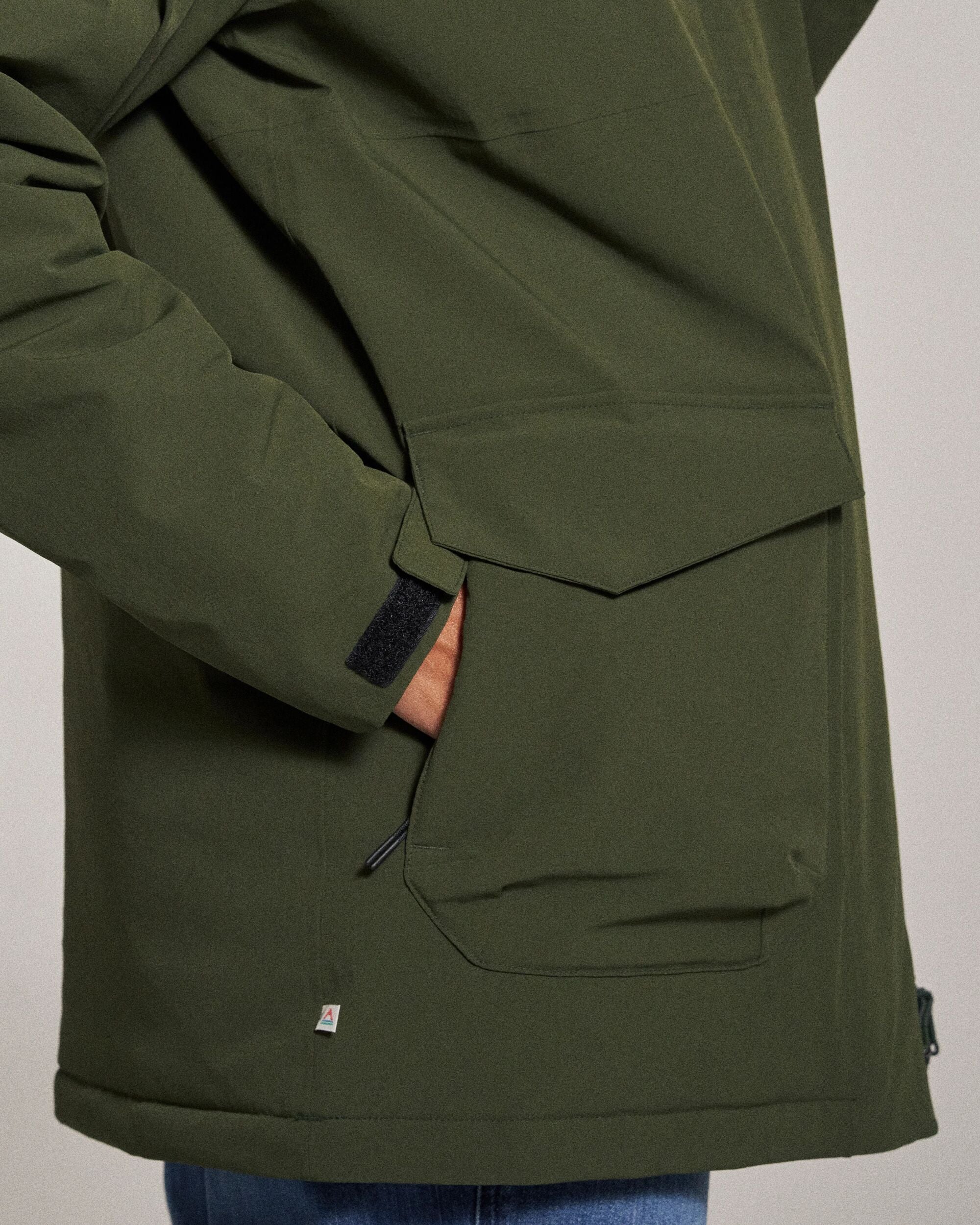 Telluride Waterproof Parka - Fir Tree - Studio Model