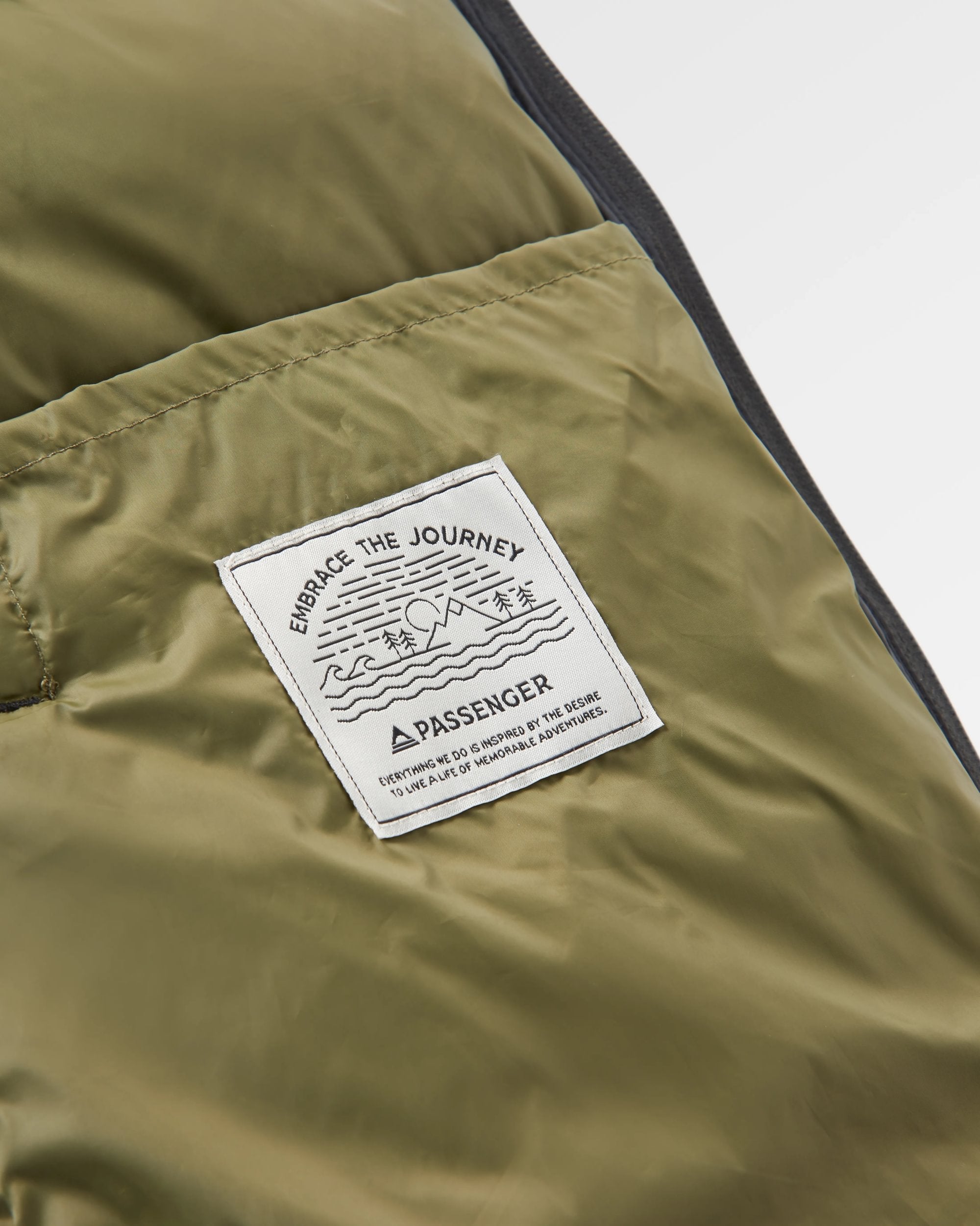 Flynn Recycled Insulated Jacket - Black - Flatlay