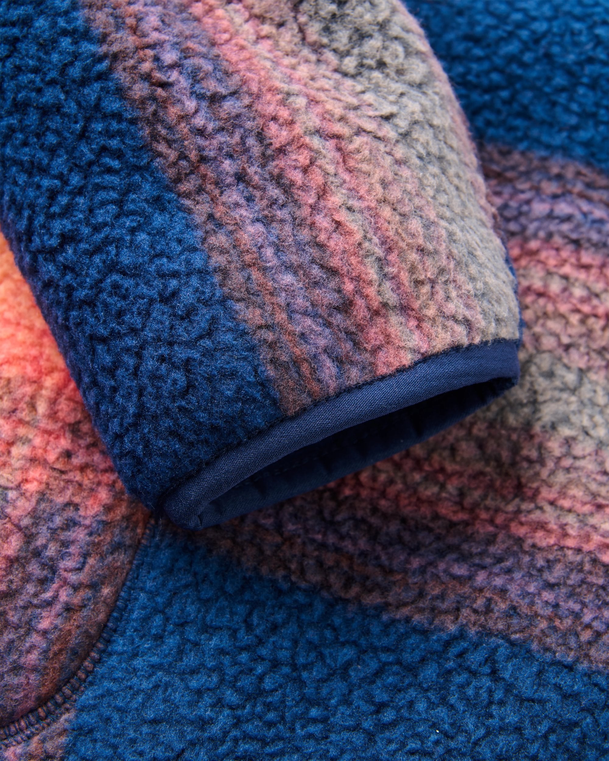 Home Sherpa Fleece - Rich Navy/ Red Ochre Check - Flatlay