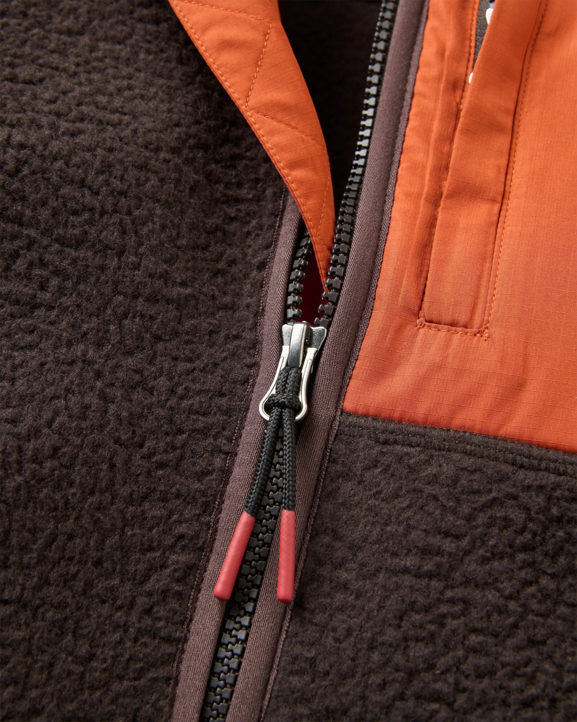 Offgrid Sherpa Fleece Vest - Dark Rust/Espresso - Flatlay