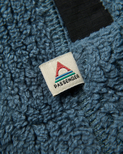 Venturescape Men's Recycled Fleece - Storm Grey/ Black - Flatlay