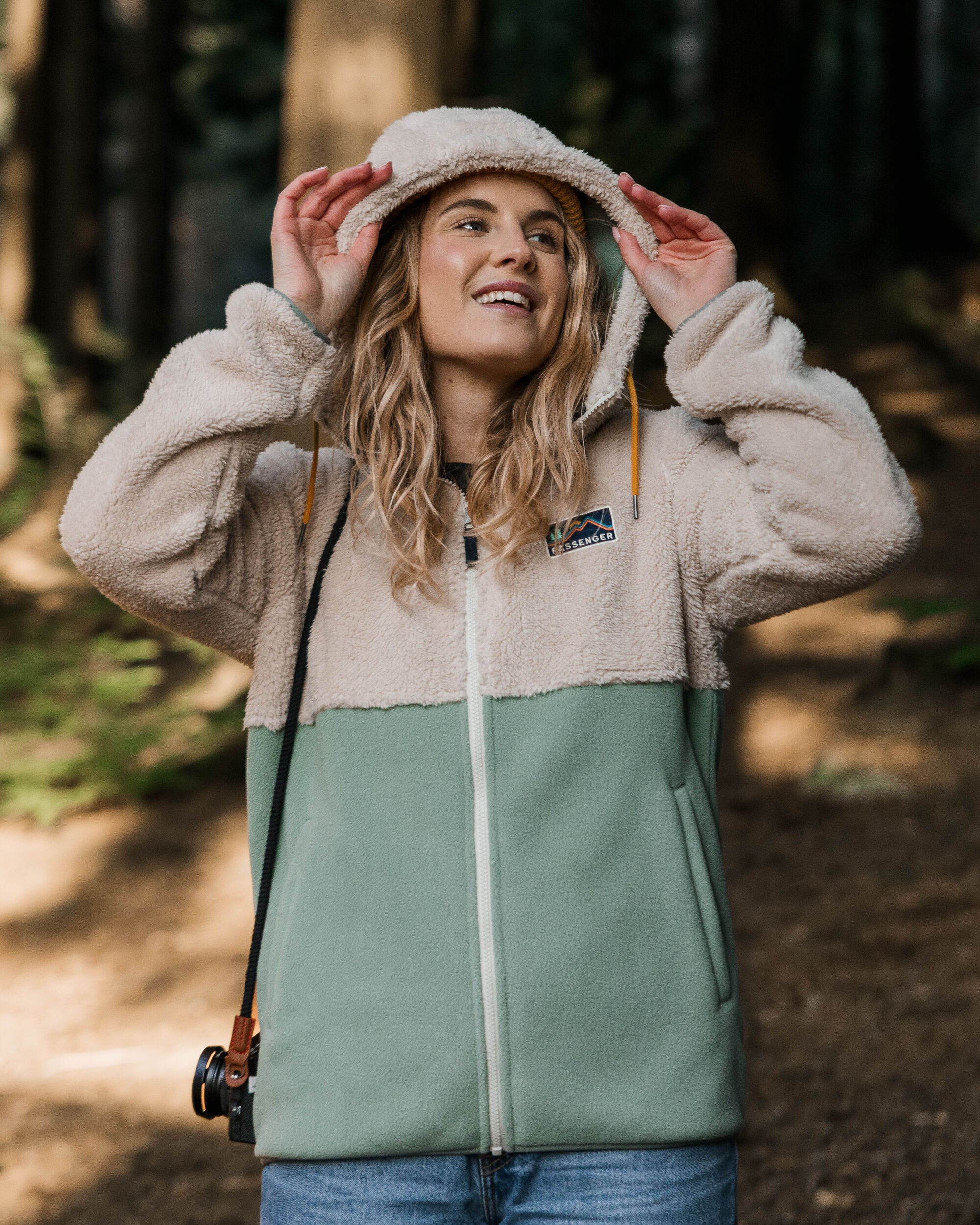 Nestling Recycled Polar-Lined Sherpa Fleece - Vintage White - Lifestyle