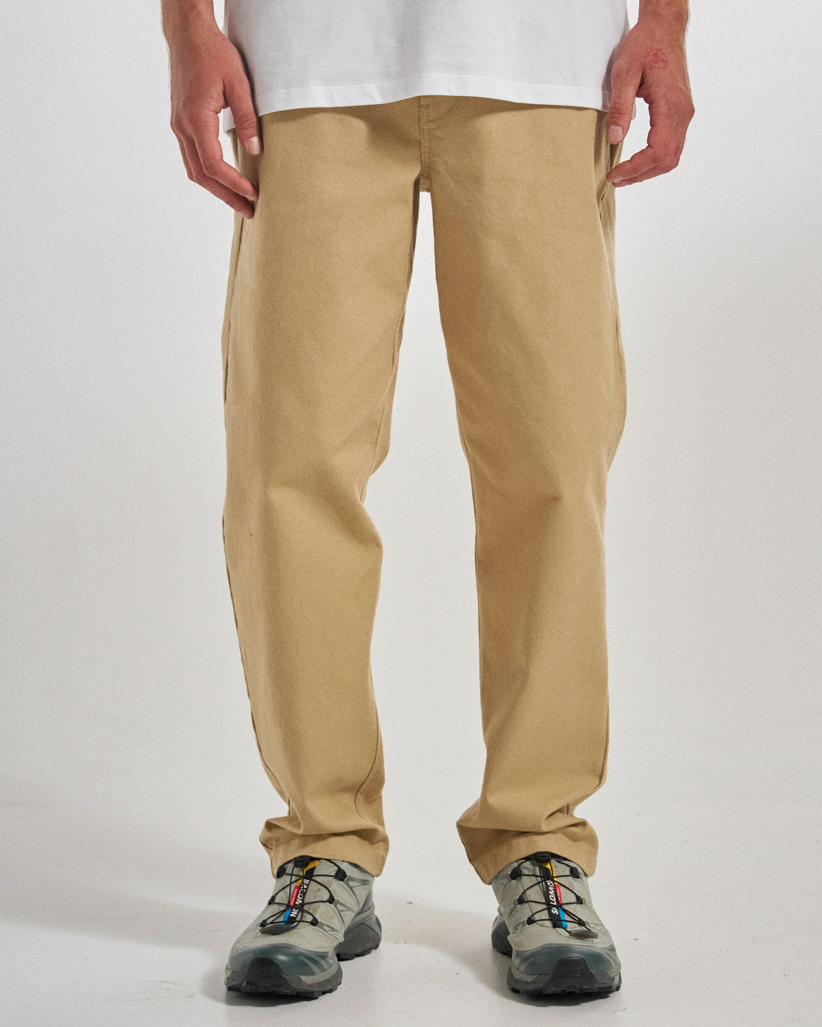 Adventurer Relaxed Fit Trouser - Sandstone - Studio Model