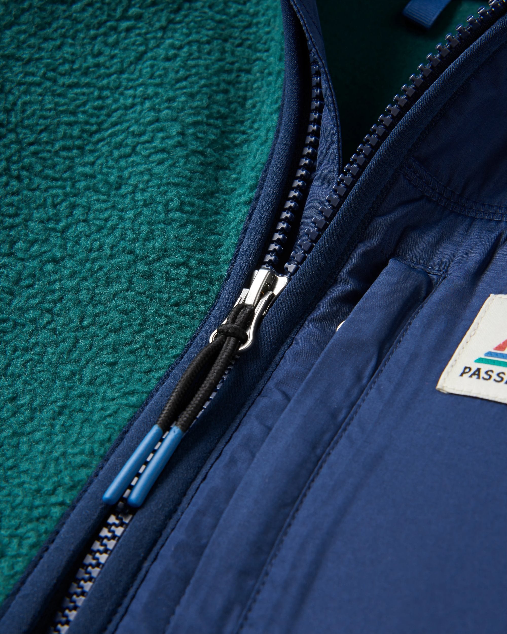 Ventura 1/2 Zip Recycled Sherpa Fleece - Rain Forest - Flatlay