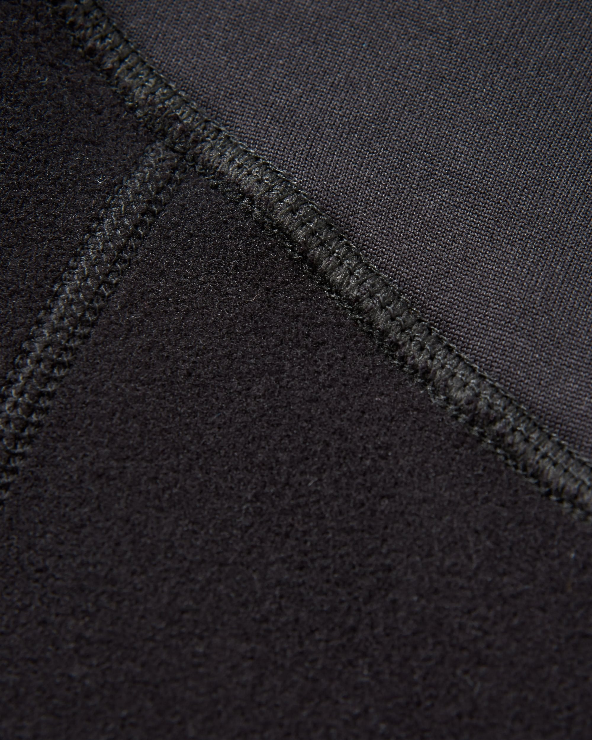 Wintergreen Recycled Polartec® Legging - Black - Flatlay