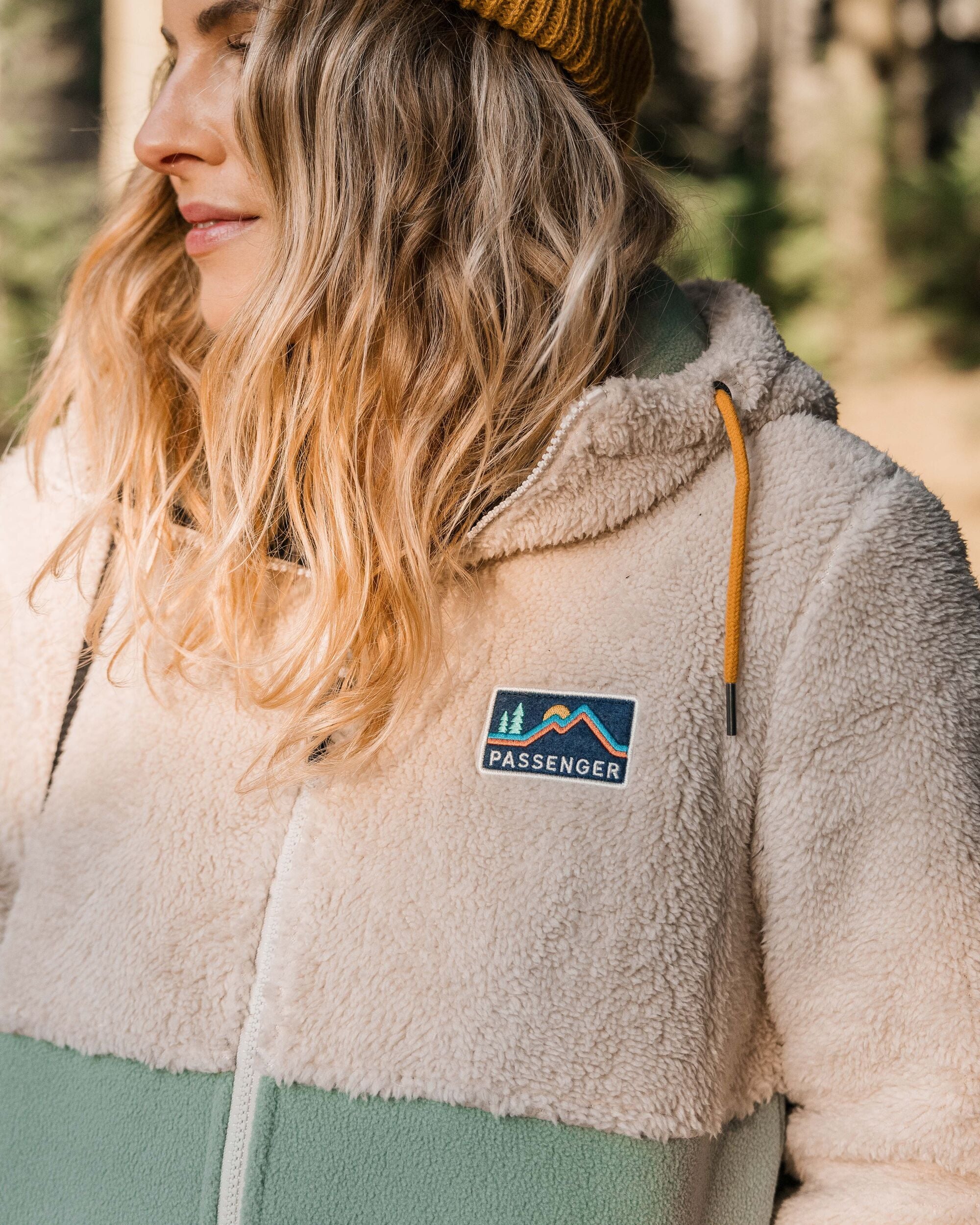 Nestling Recycled Polar-Lined Sherpa Fleece - Vintage White - Lifestyle