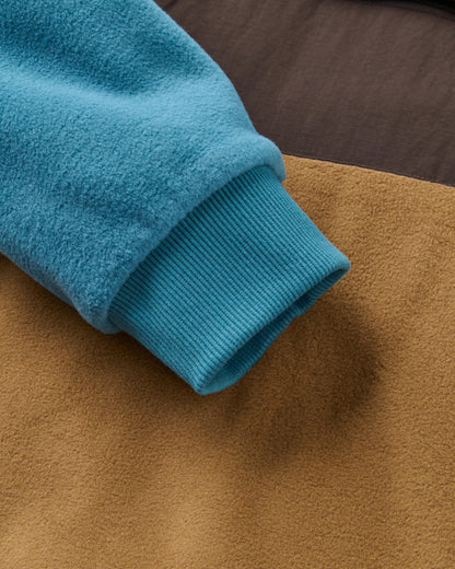 Woodland Hoodless 1/2 Zip Polartec® Fleece - Caramel/Blue Steel - Flatlay