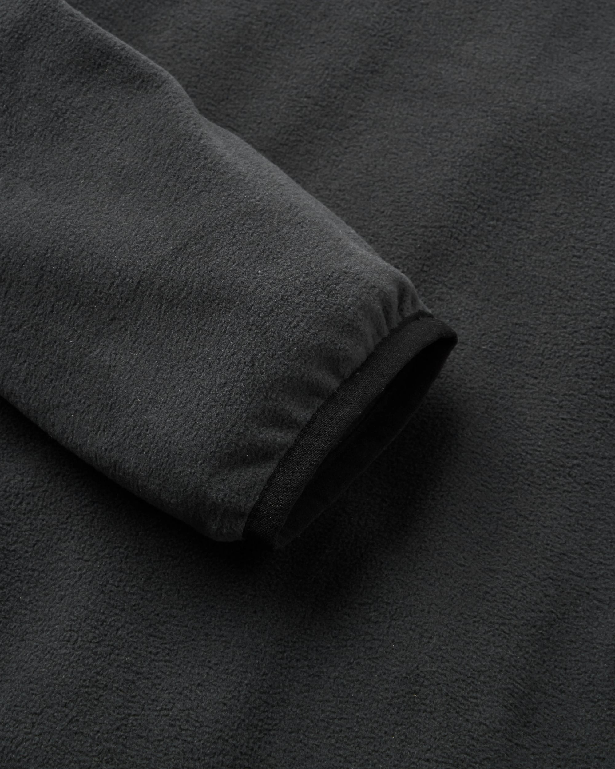 Set Off Polartec® 1/4 Zip Fleece - Black - Flatlay