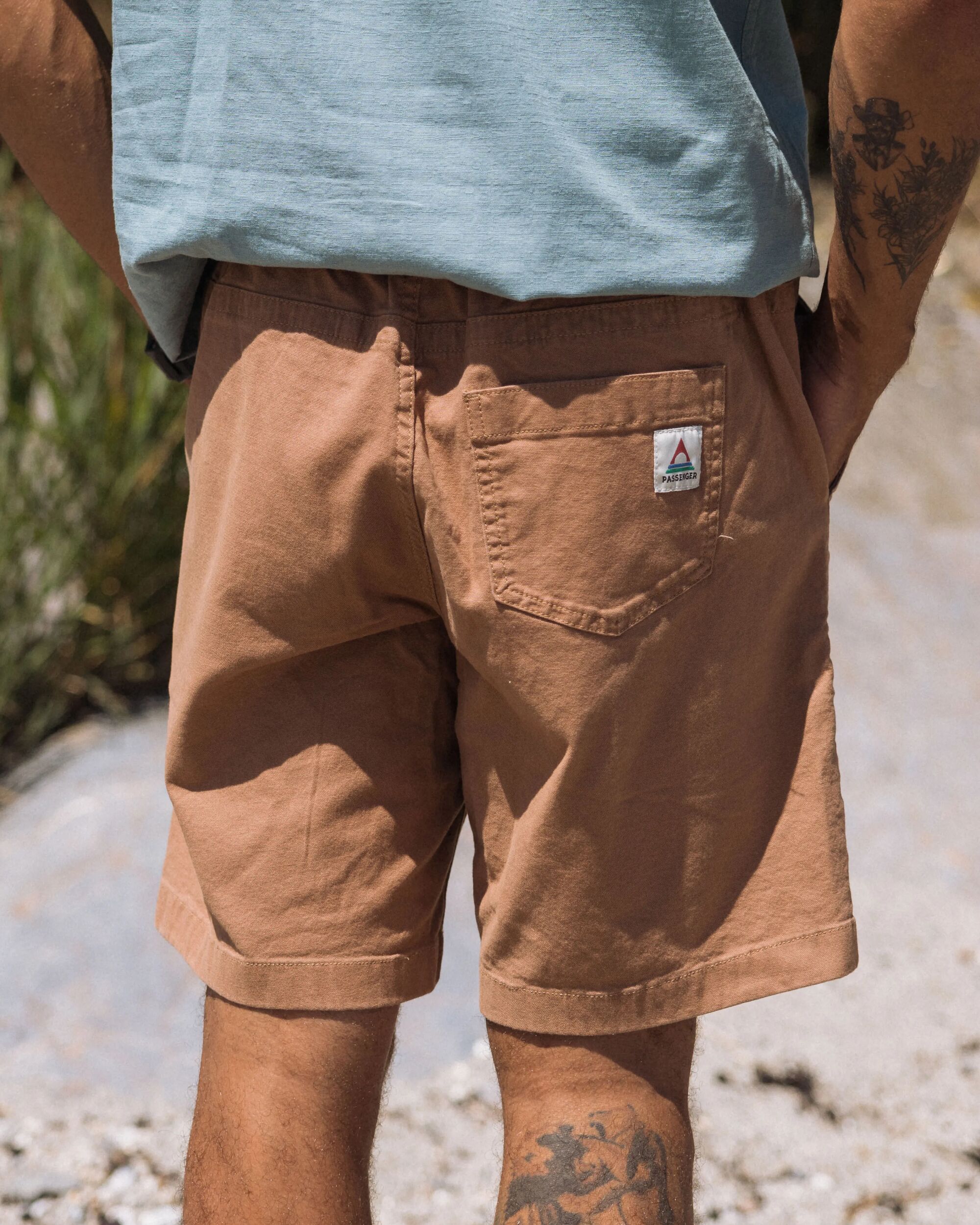 Drifter Organic Cotton Short - Toffee - Lifestyle