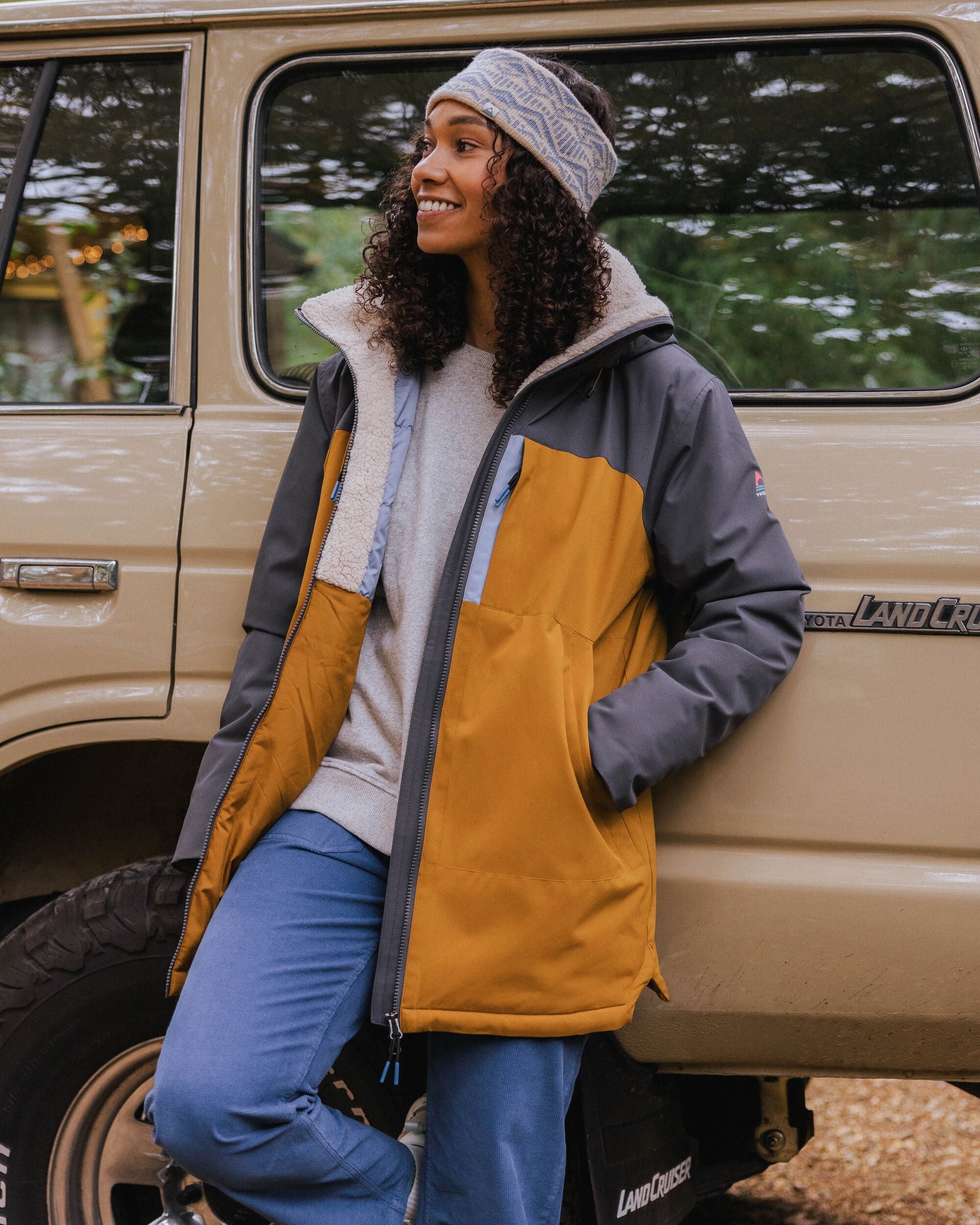 Lumi Insulated Parka - Golden Brown - Lifestyle