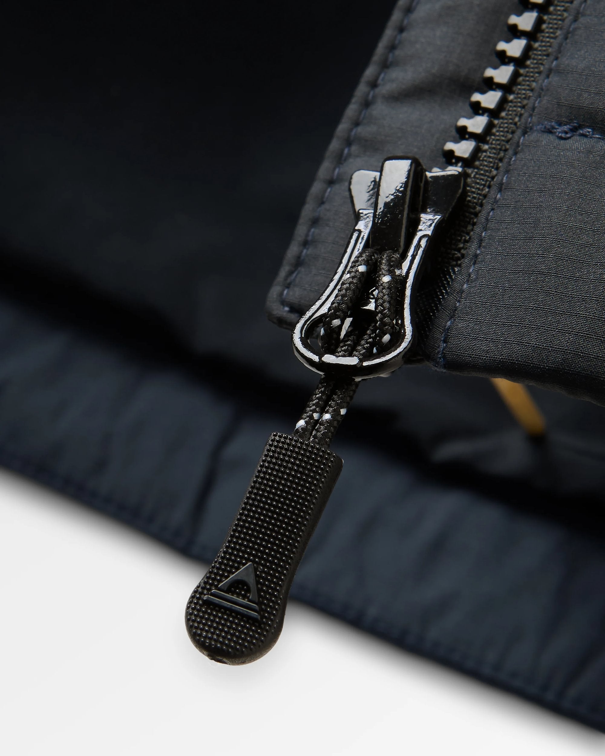 Shasta Lightweight Recycled Thermore® Hoodless Jacket - Black - Flatlay