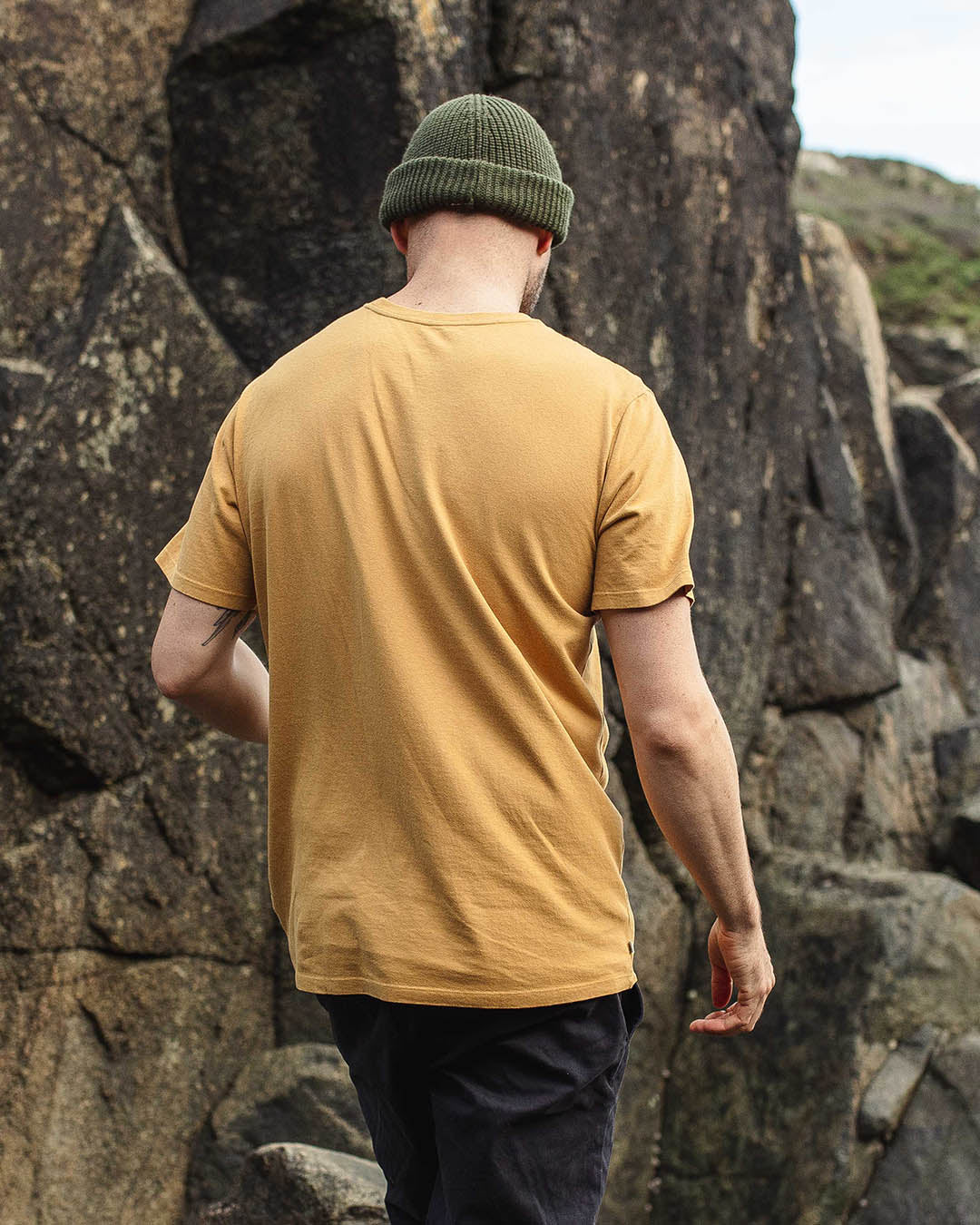 Nowhere Bound Pocket T-Shirt - Dusty Ochre